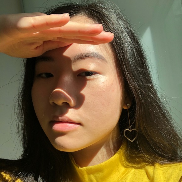 Meet your Posher, Isabella - Picture 2 of 2